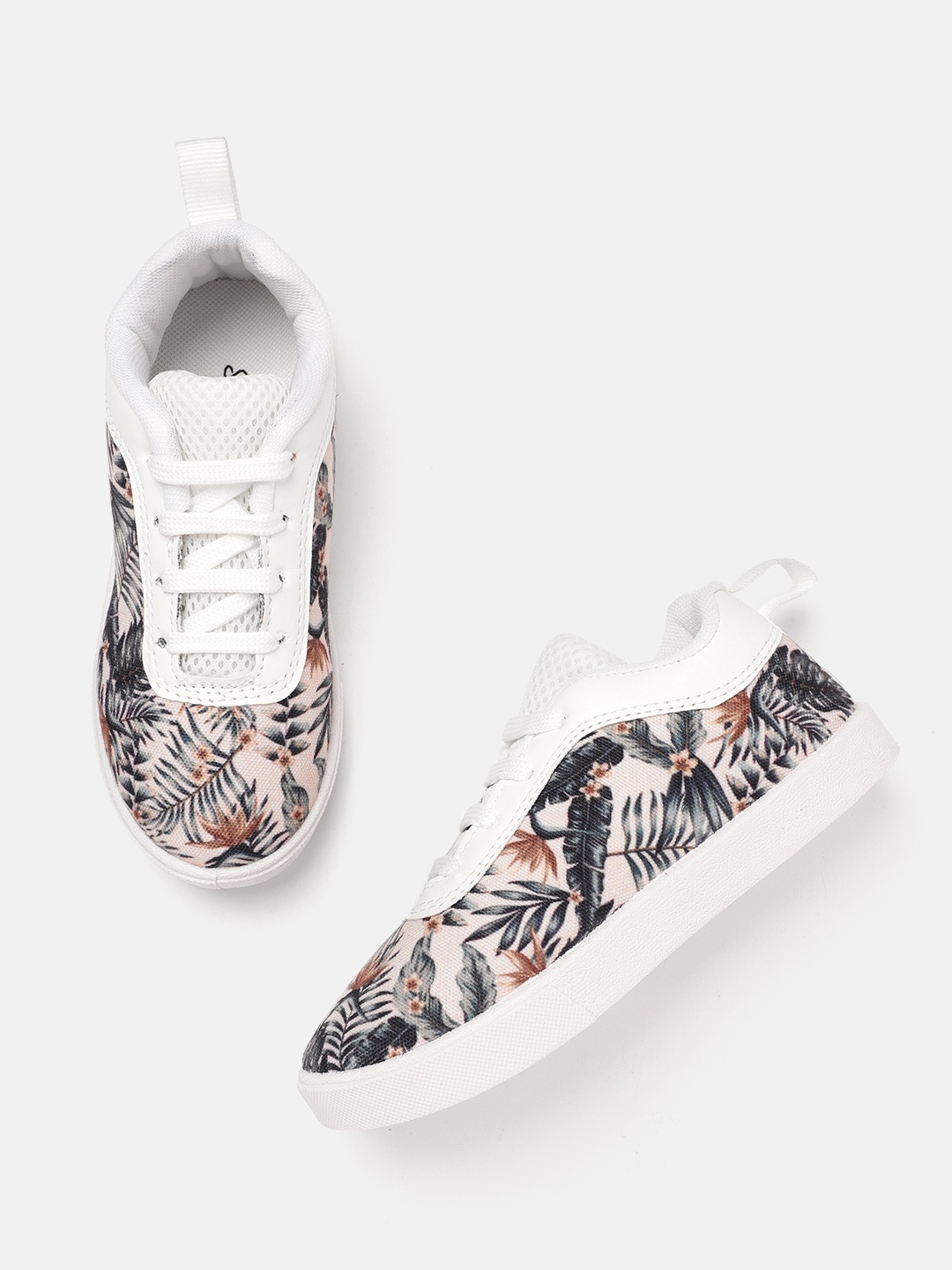 

Sangria Girls Printed Sneakers, Multi