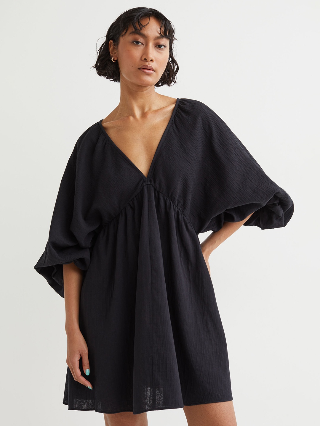 

H&M Women Black Balloon-sleeved Dress