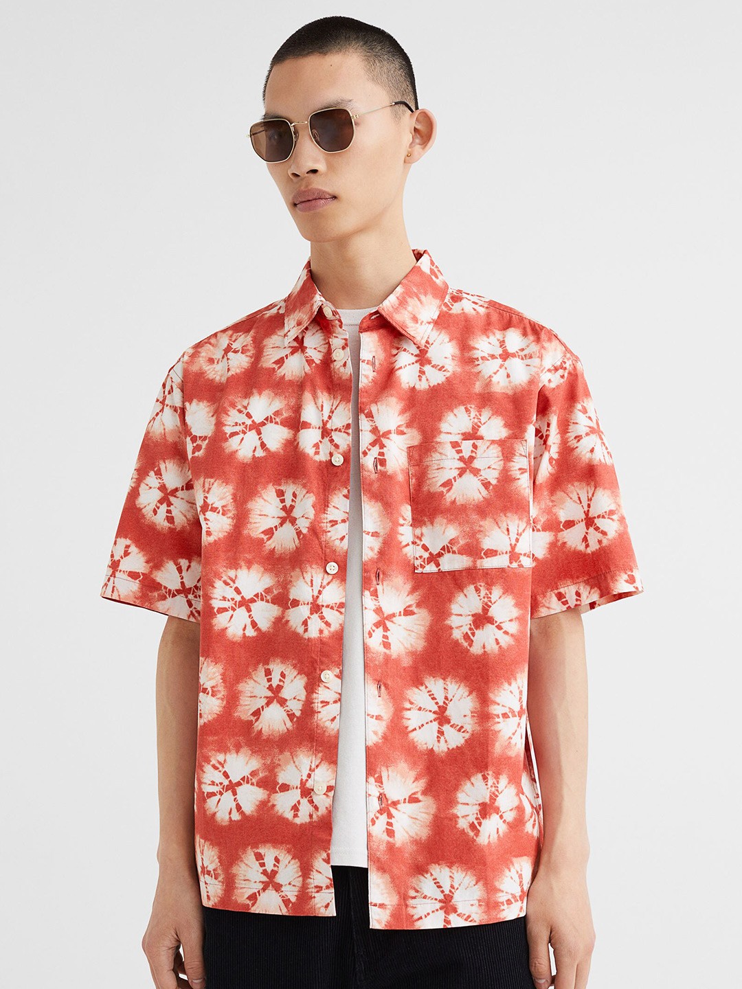 

H&M Men Orange Relaxed Fit Short-sleeved Cotton Shirt