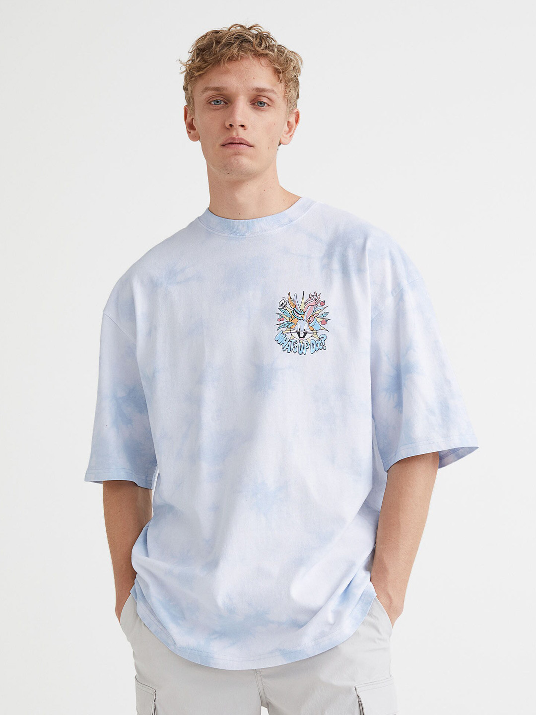 

H&M Men Blue Oversized Fit Printed T-shirt