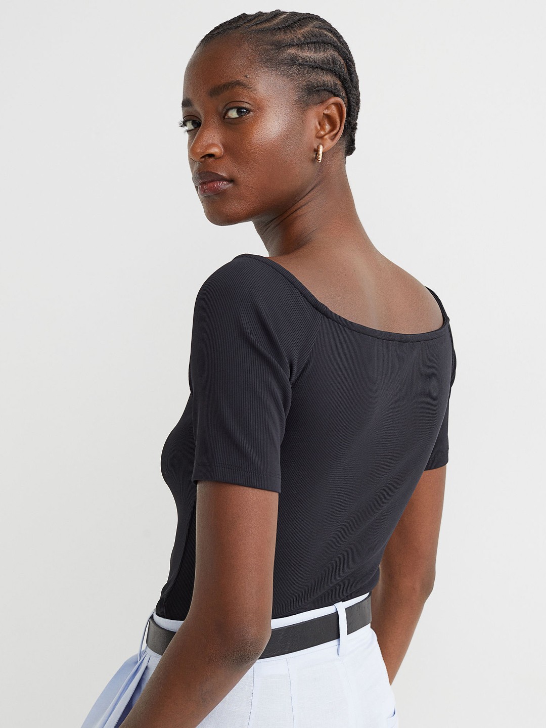 

H&M Black Solid Ribbed Off-The-Shoulder Top