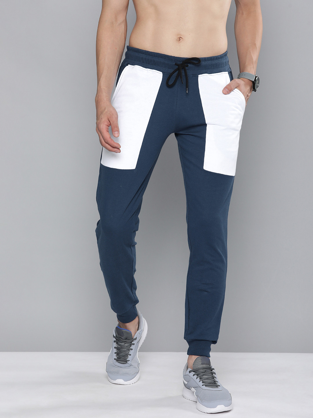 

HERE&NOW Men Navy Blue & White Pure Cotton Colourblocked Joggers