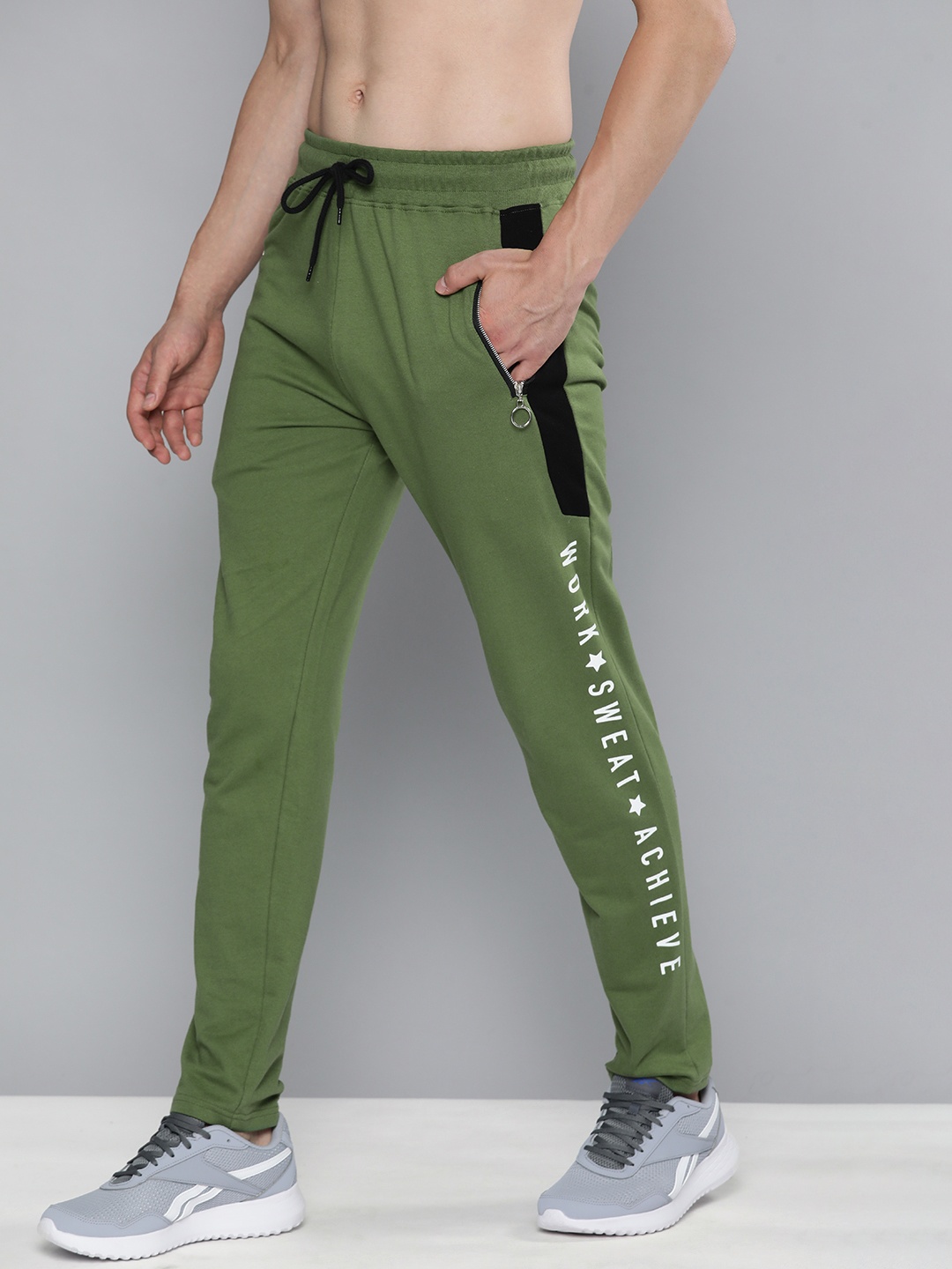 

HERE&NOW Men Olive Green & White Printed Pure Cotton Track Pants