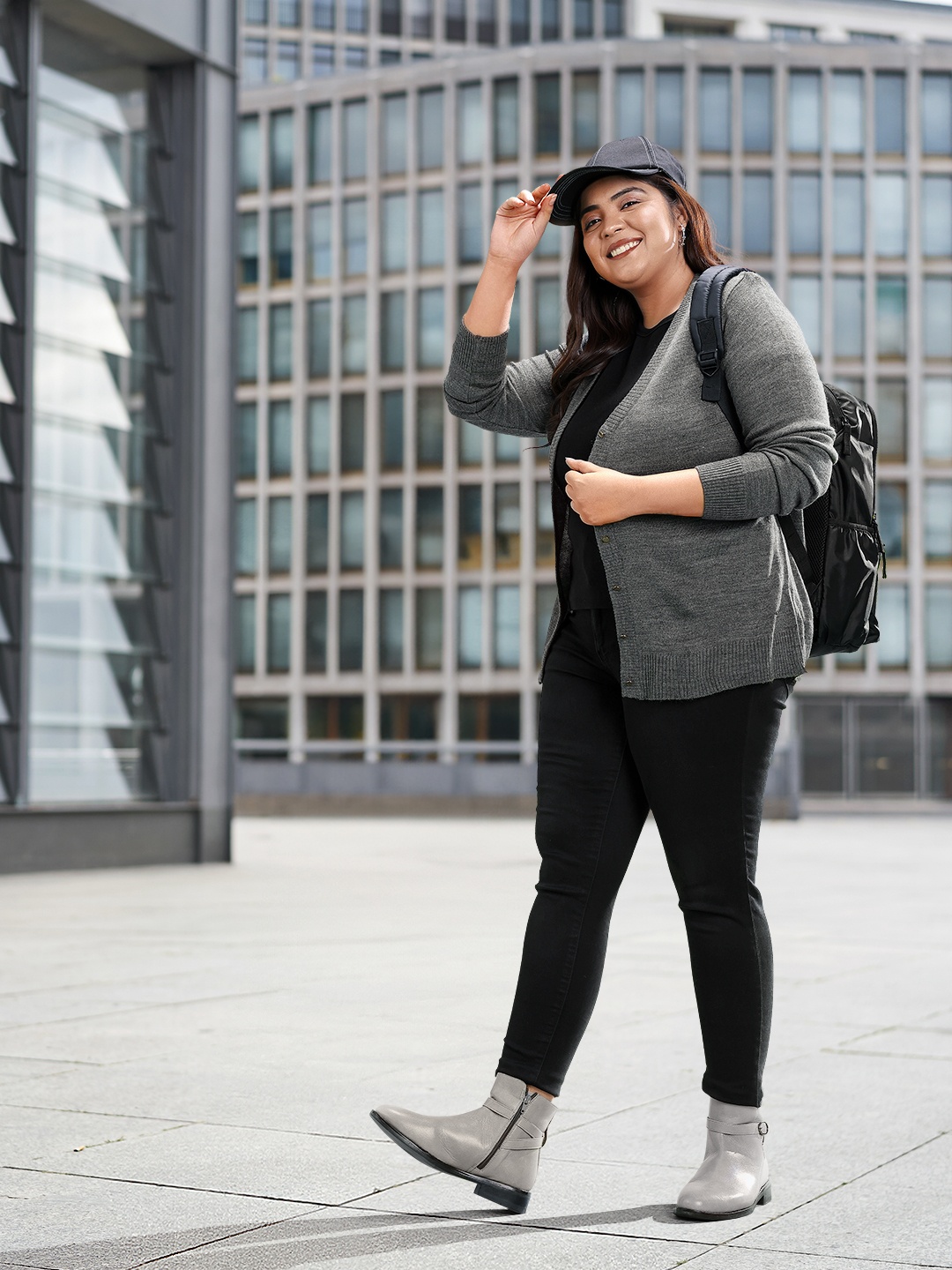 

Sztori Women Plus Size Grey Solid V-Neck Cardigan