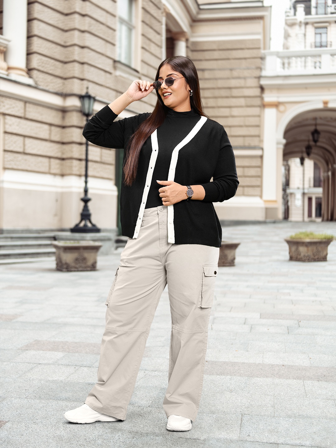Sztori Women Plus Size Black & White Cardigan