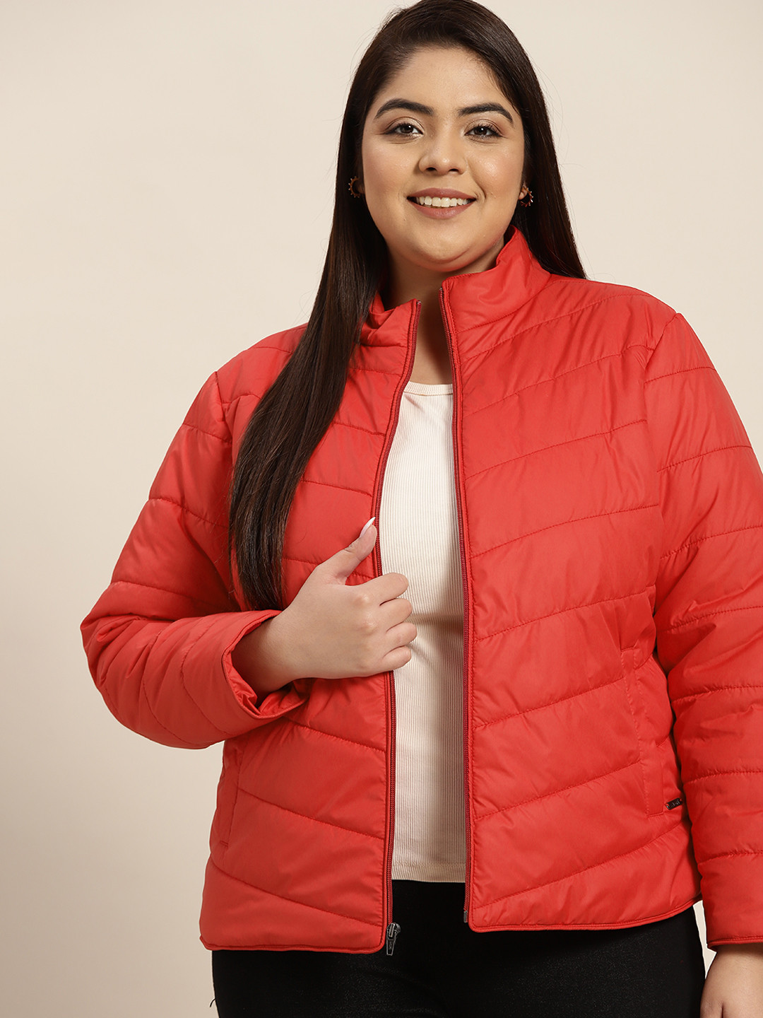 

Sztori Women Plus Size Red Solid Padded Jacket