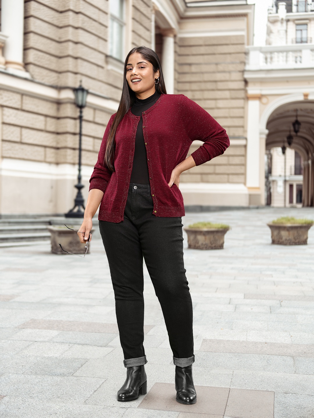 

Sztori Women Plus Size Maroon Solid Longline Cardigan