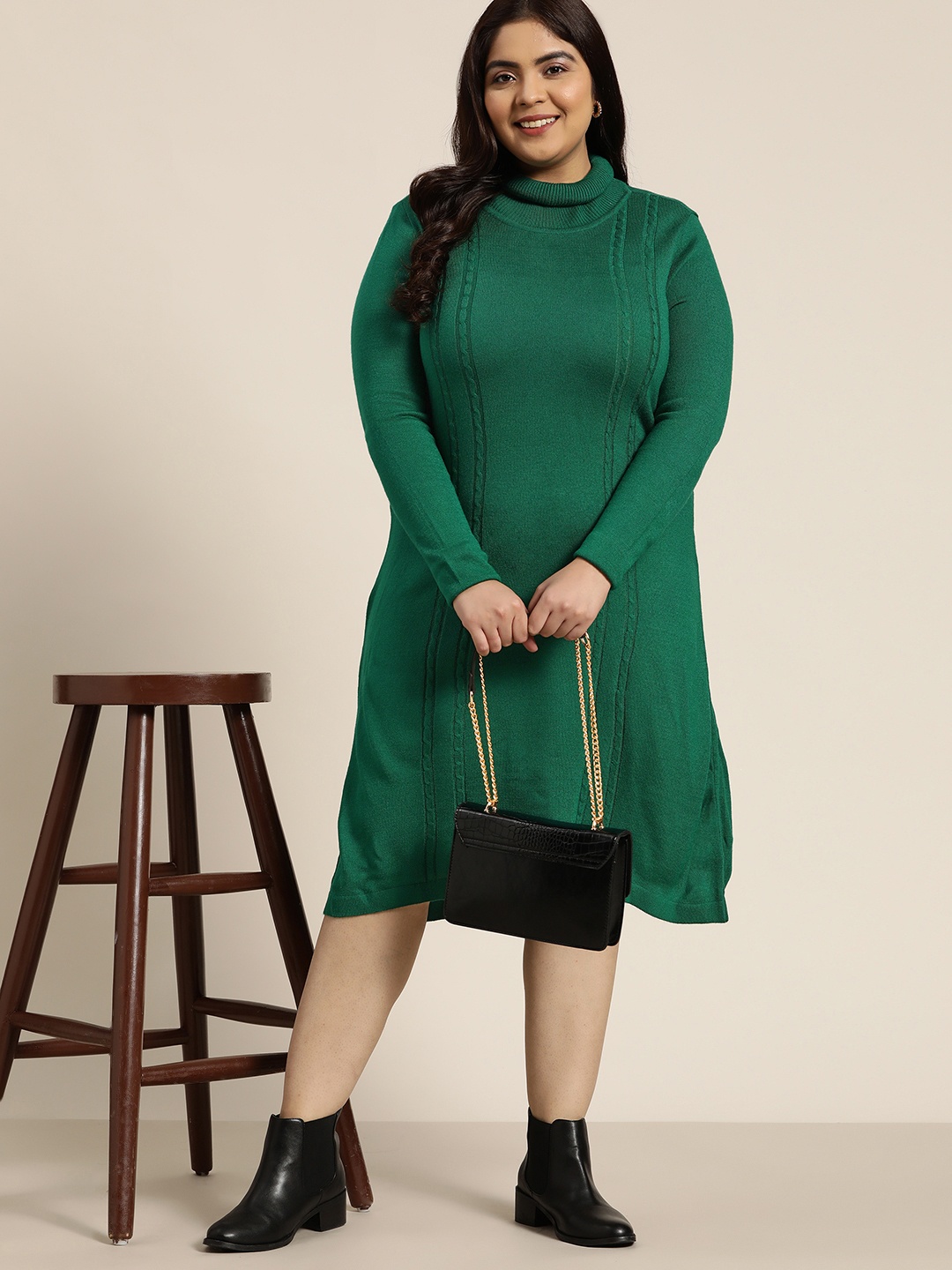 

Sztori Women Plus Size Green Solid Sweater Dress