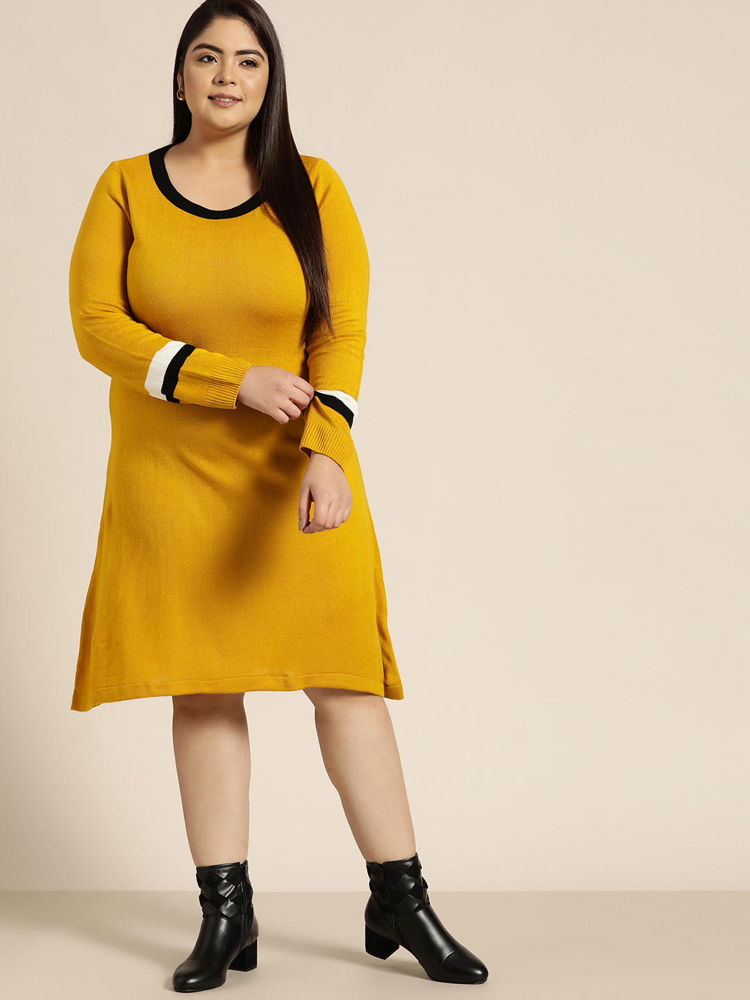 

Sztori Plus Size Solid Midi Jumper Dress, Mustard