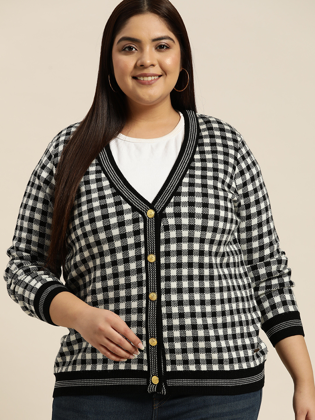 

Sztori Women Plus Size Black & White Houndstooth Sweater