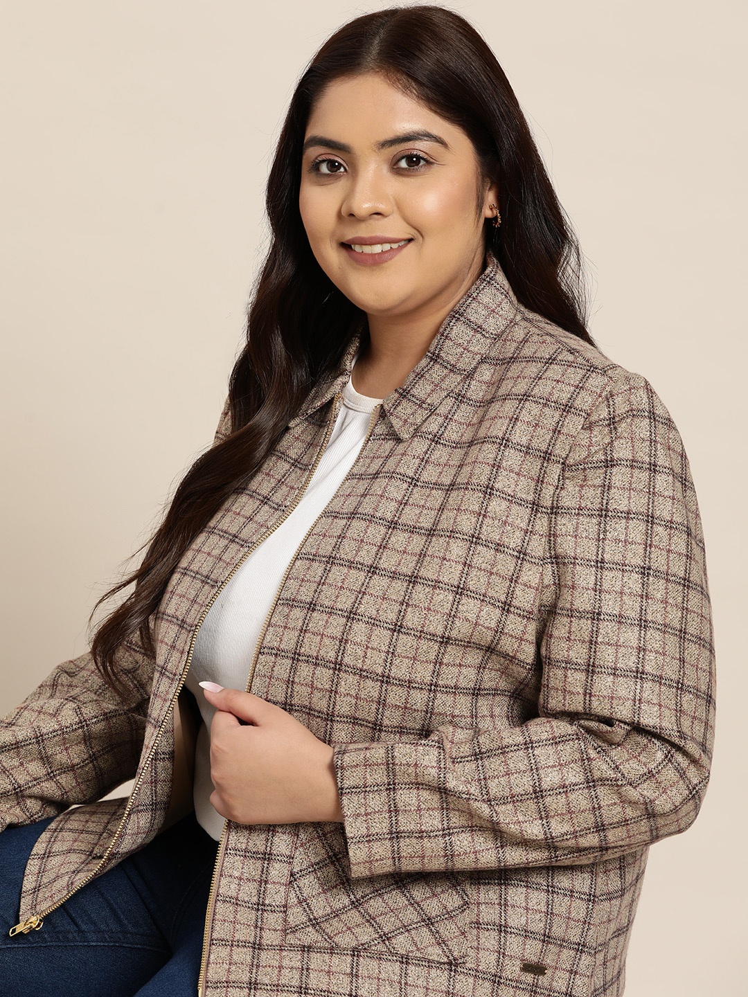 

Sztori Women Plus Size Brown Spread Collar Zipper Front Coat