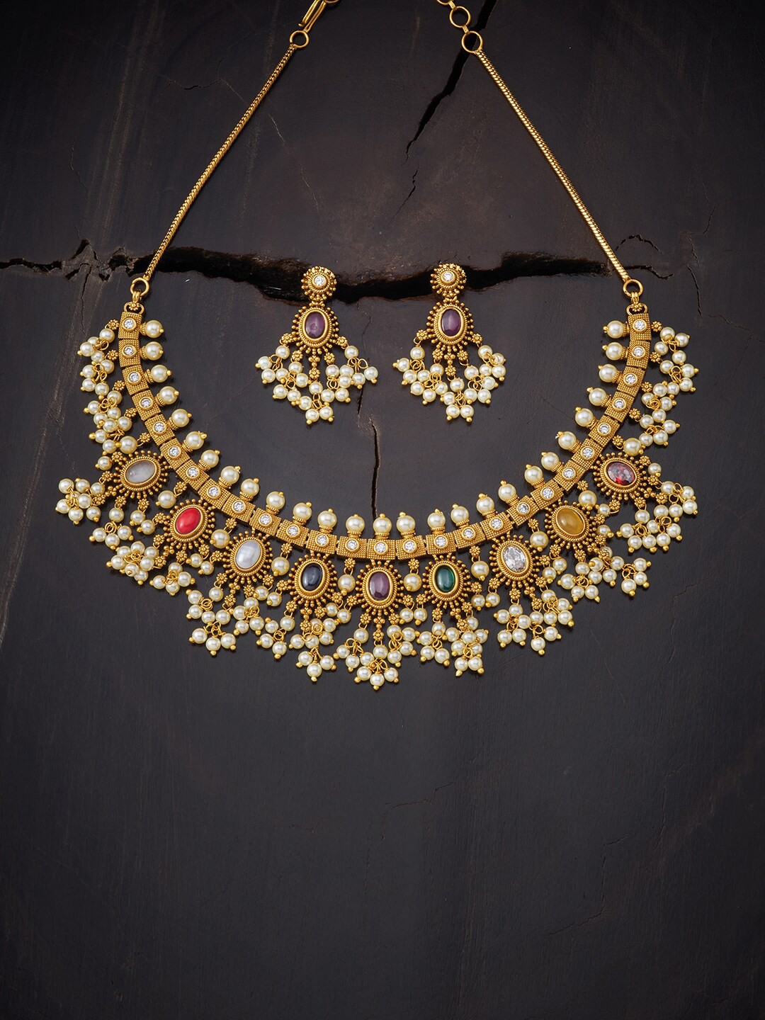 

Kushal's Fashion Jewellery Multicoloured Gold-Plated Antique Necklace, Multi