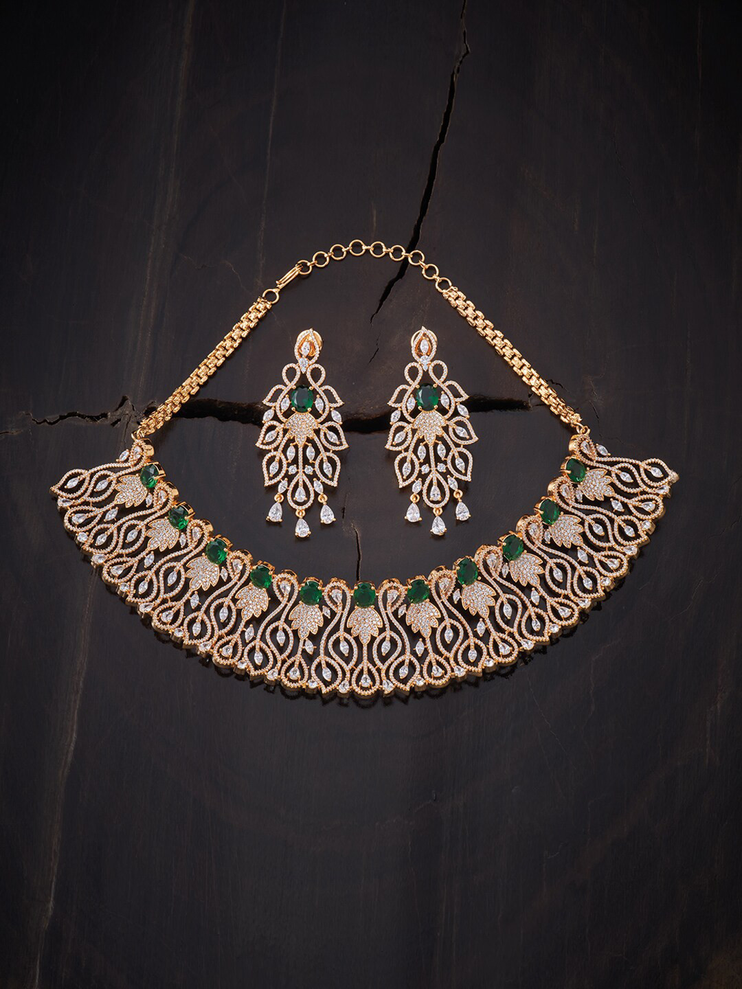 

Kushal's Fashion Jewellery Gold-Plated Green & White Choker Jewellery Set