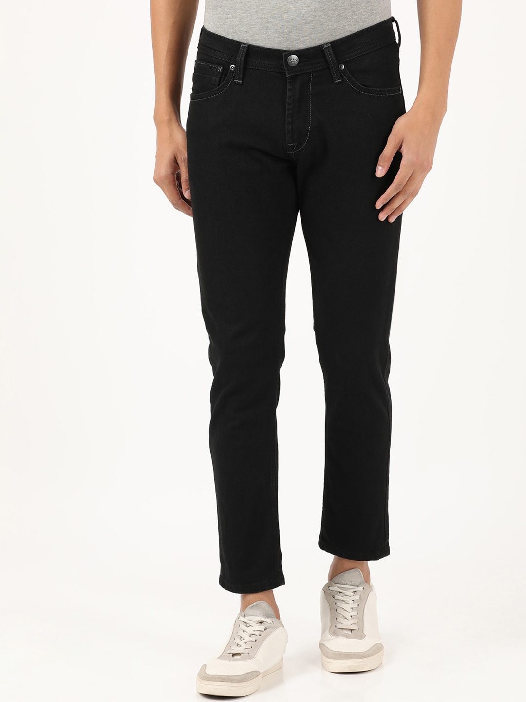 

Lee Men Black Tapered Fit Low-Rise Stretchable Jeans