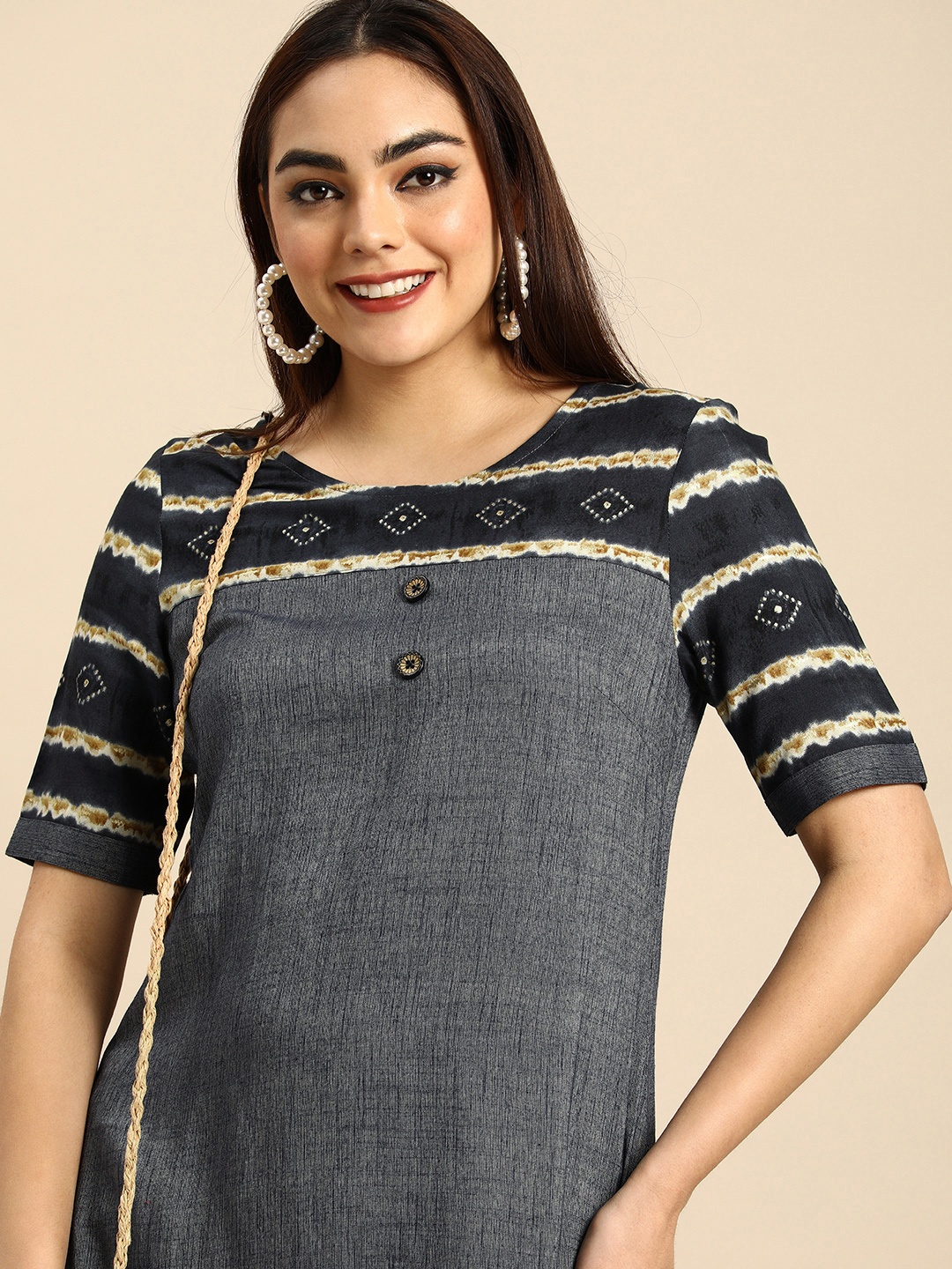 

Anouk Women Navy Blue & White Yoke Design Kurta