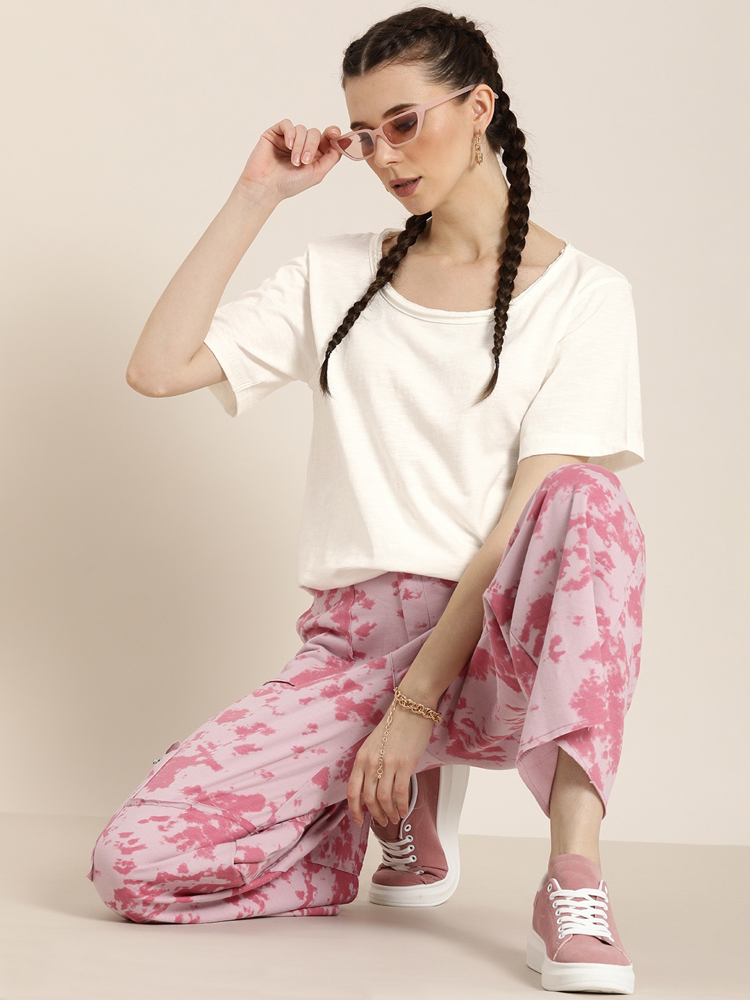 

DILLINGER Women Off White Solid Drop-Shoulder Sleeves Pure Cotton Oversized T-shirt