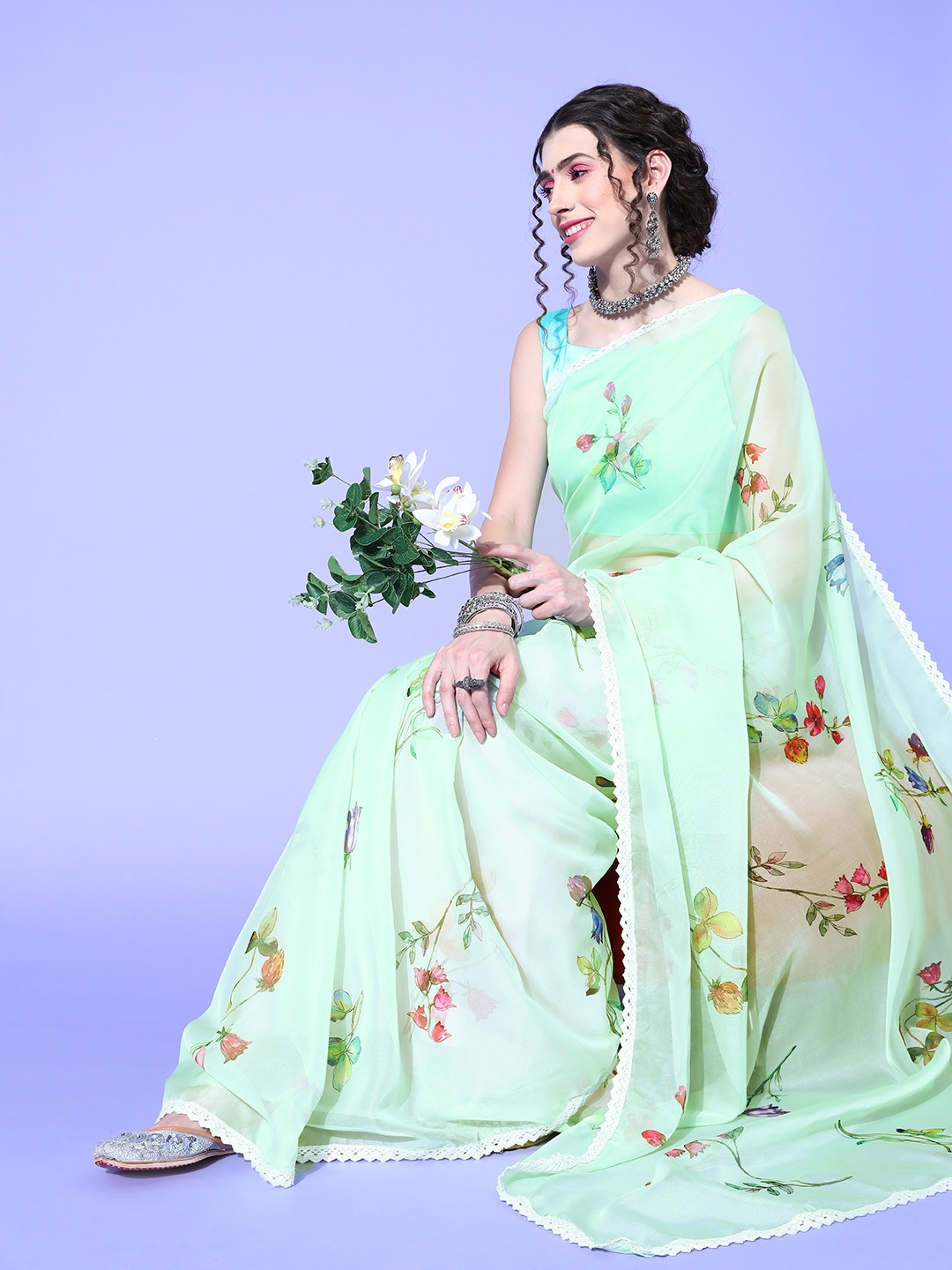 

Saree mall Floral Saree with Embellished Border, Green