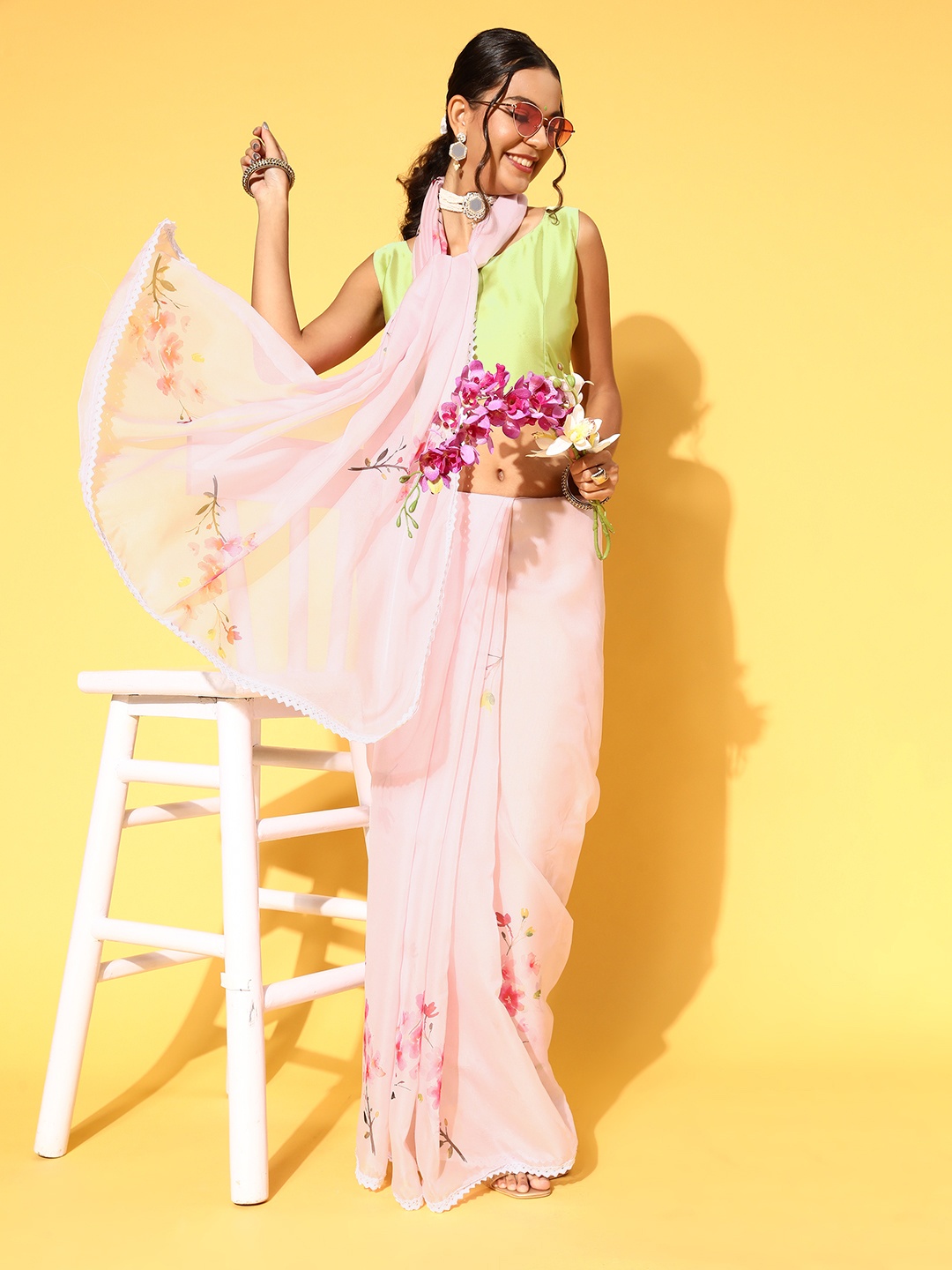 

Saree mall Floral Saree with Woven Design border, Pink