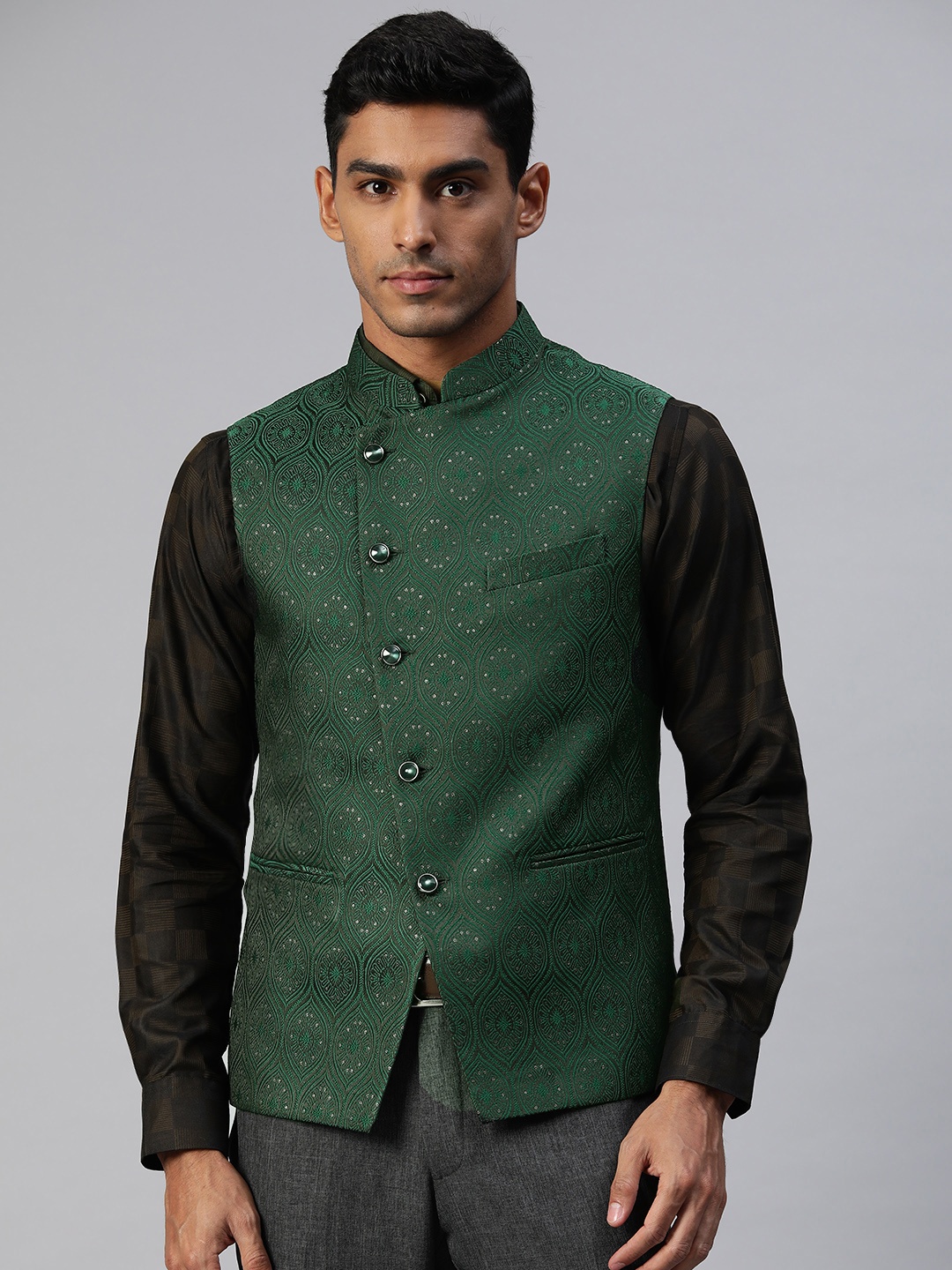 

MANQ Men Green Ethnic Motifs Jaquard Woven Design Nehru Jacket