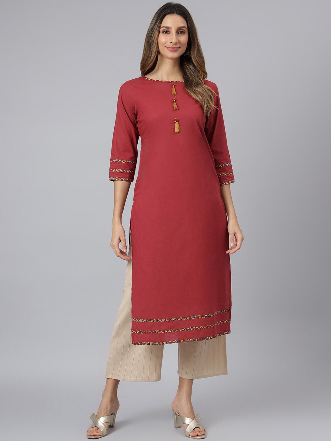 

JAIPUR ATTIRE Women Maroon Solid Kurta