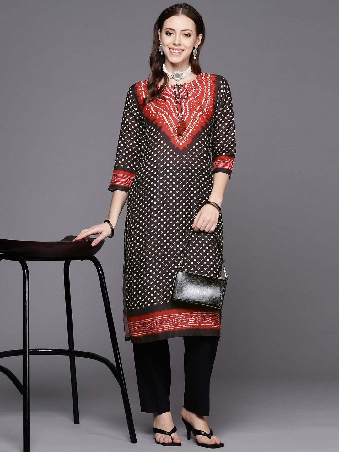 

Varanga Women Black & Red Bandhani Printed Kurta