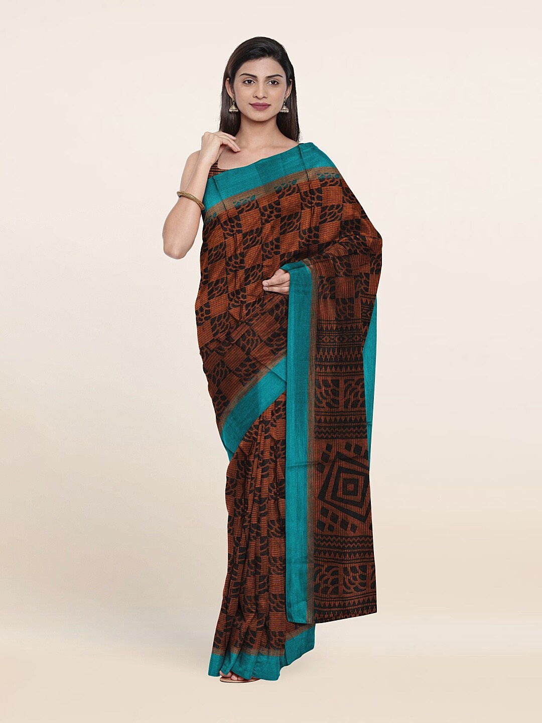 

Pothys Black & Blue Saree