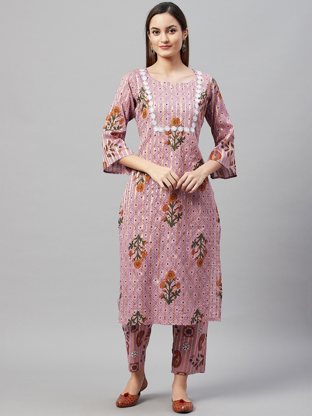 

V TRADITION Women Purple & Brown Floral Print Kurta with Trousers