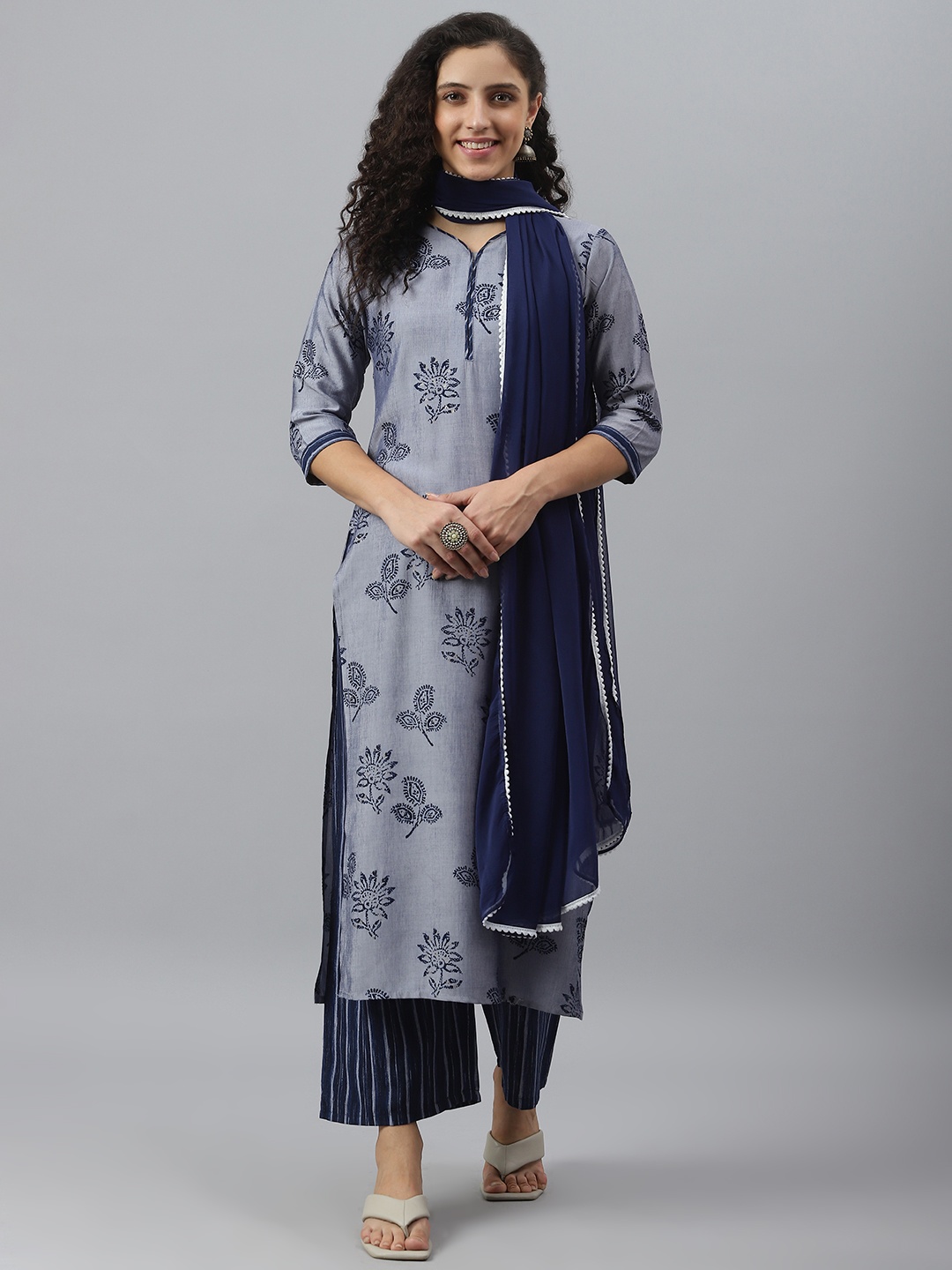 

V TRADITION Women Blue Ethnic Motifs Printed Kurta with Palazzos & Dupatta