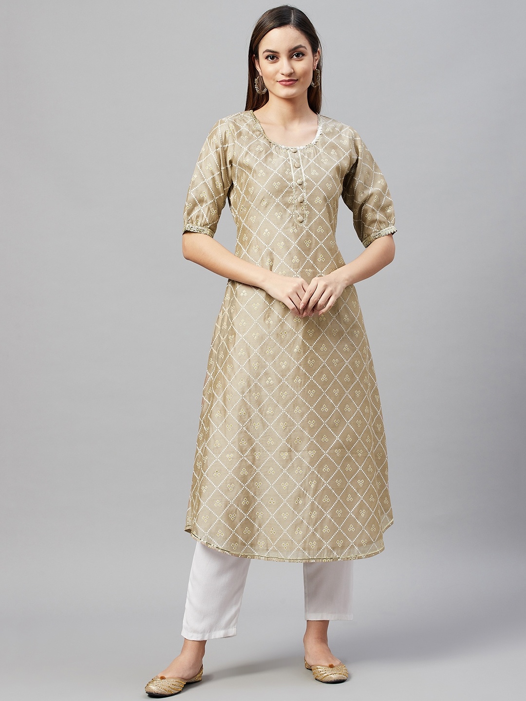 

V TRADITION Women Beige & Gold-Toned Geometric Print Gotta Patti Kurta
