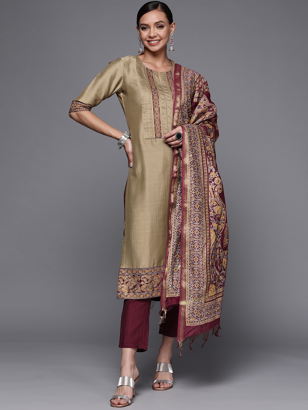 

Libas Women Olive Green & Maroon Ethnic Yoke Design Kurta with Trousers & Dupatta