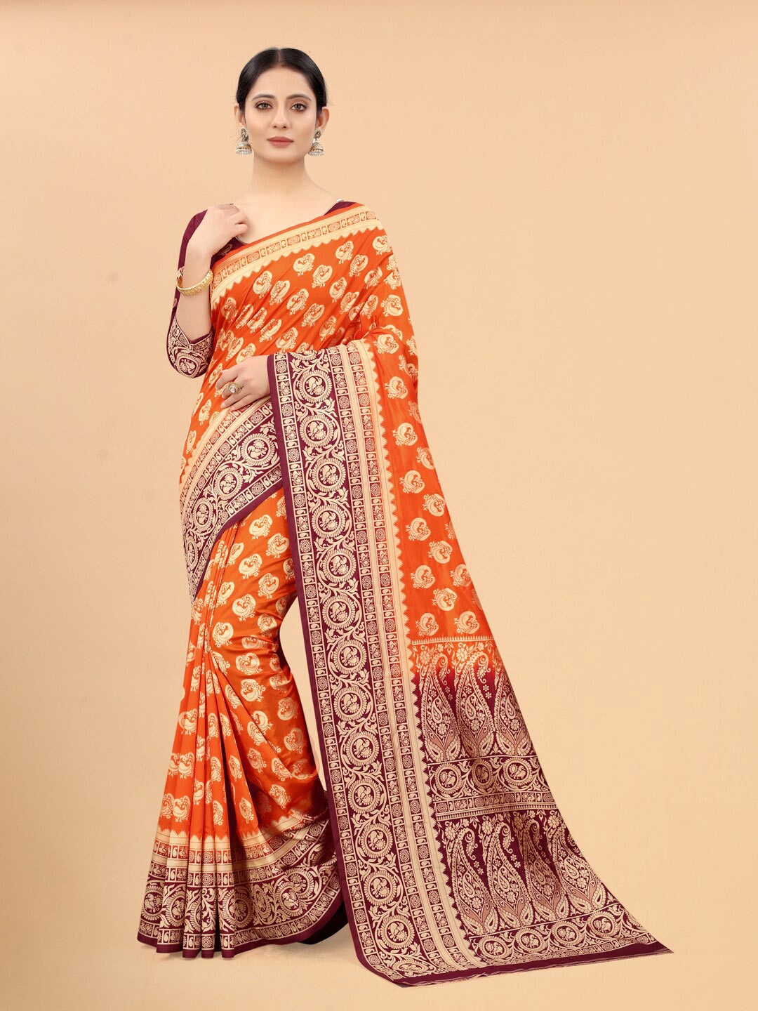 

SATYAM WEAVES Orange & Maroon Ethnic Motifs Silk Cotton Banarasi Saree
