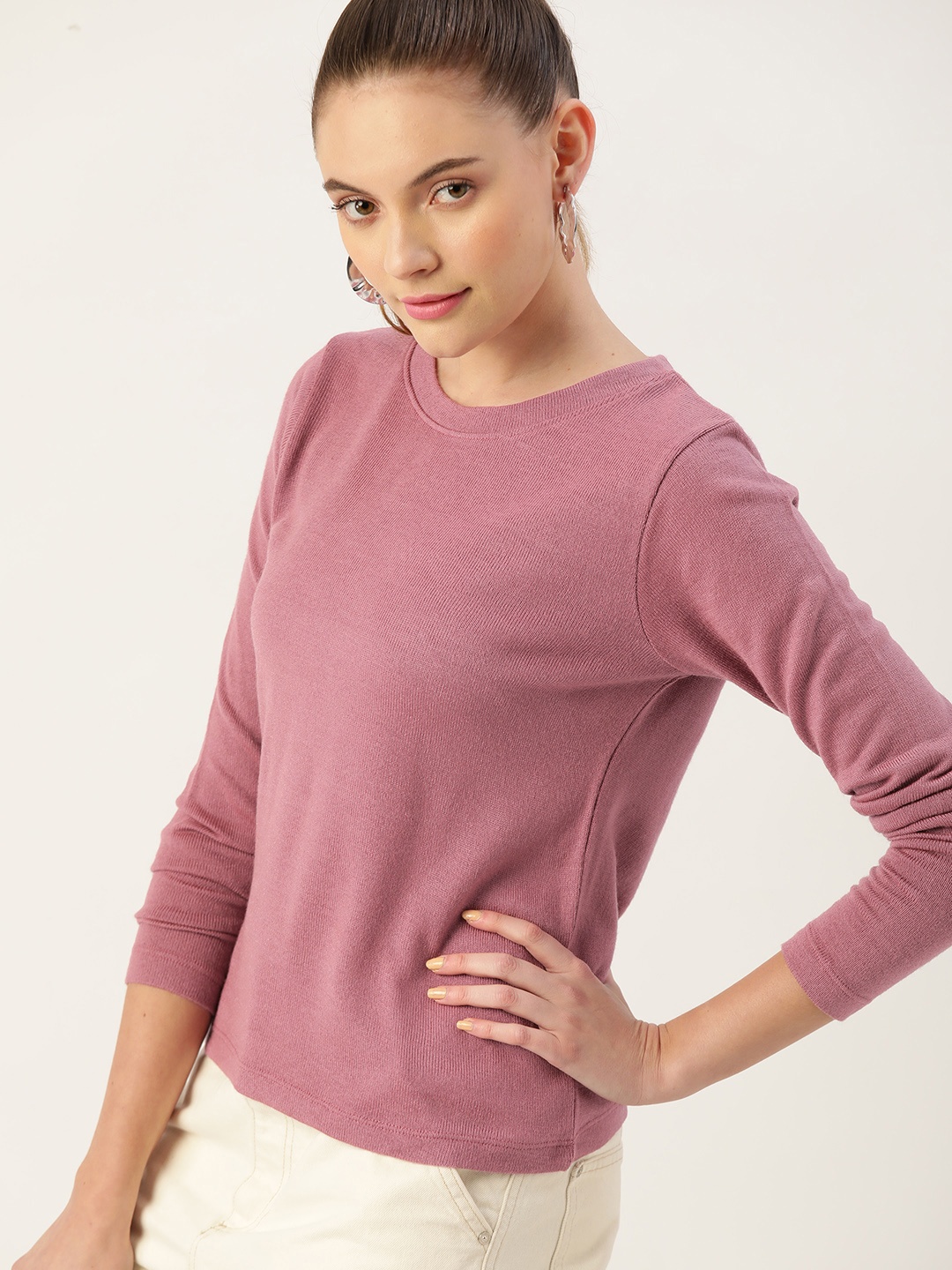 

DressBerry Women Mauve Solid Round Neck Knitted Pullover