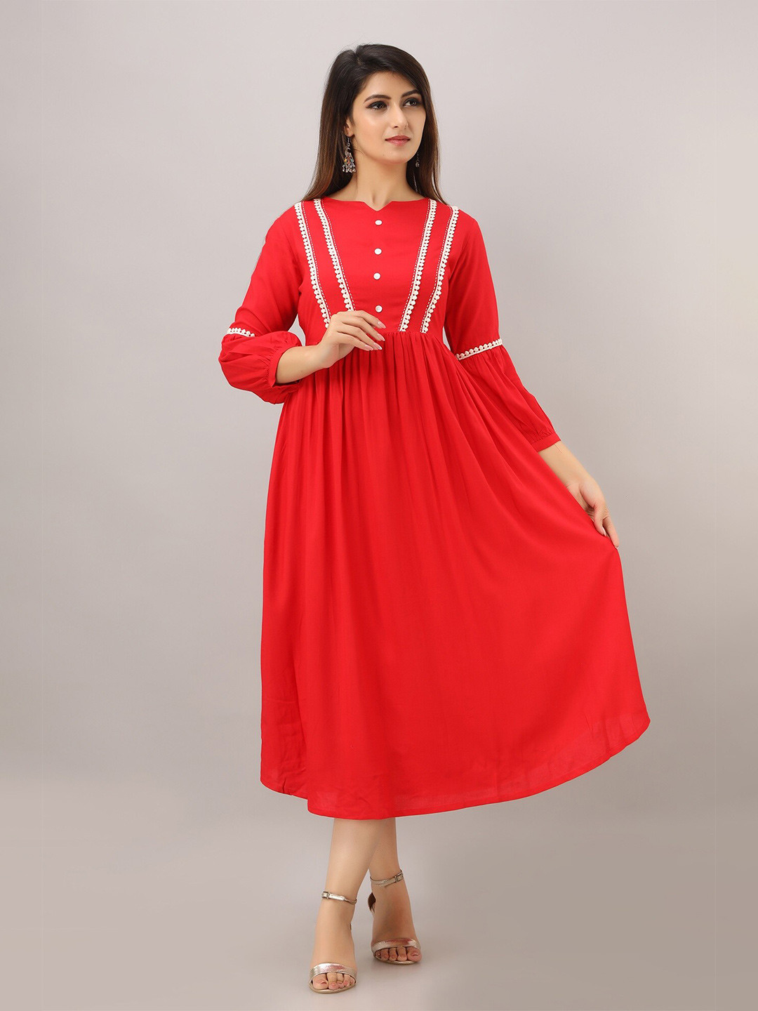 

SKY SHOPPIE Women Solid Red & Off White Anarkali Kurta