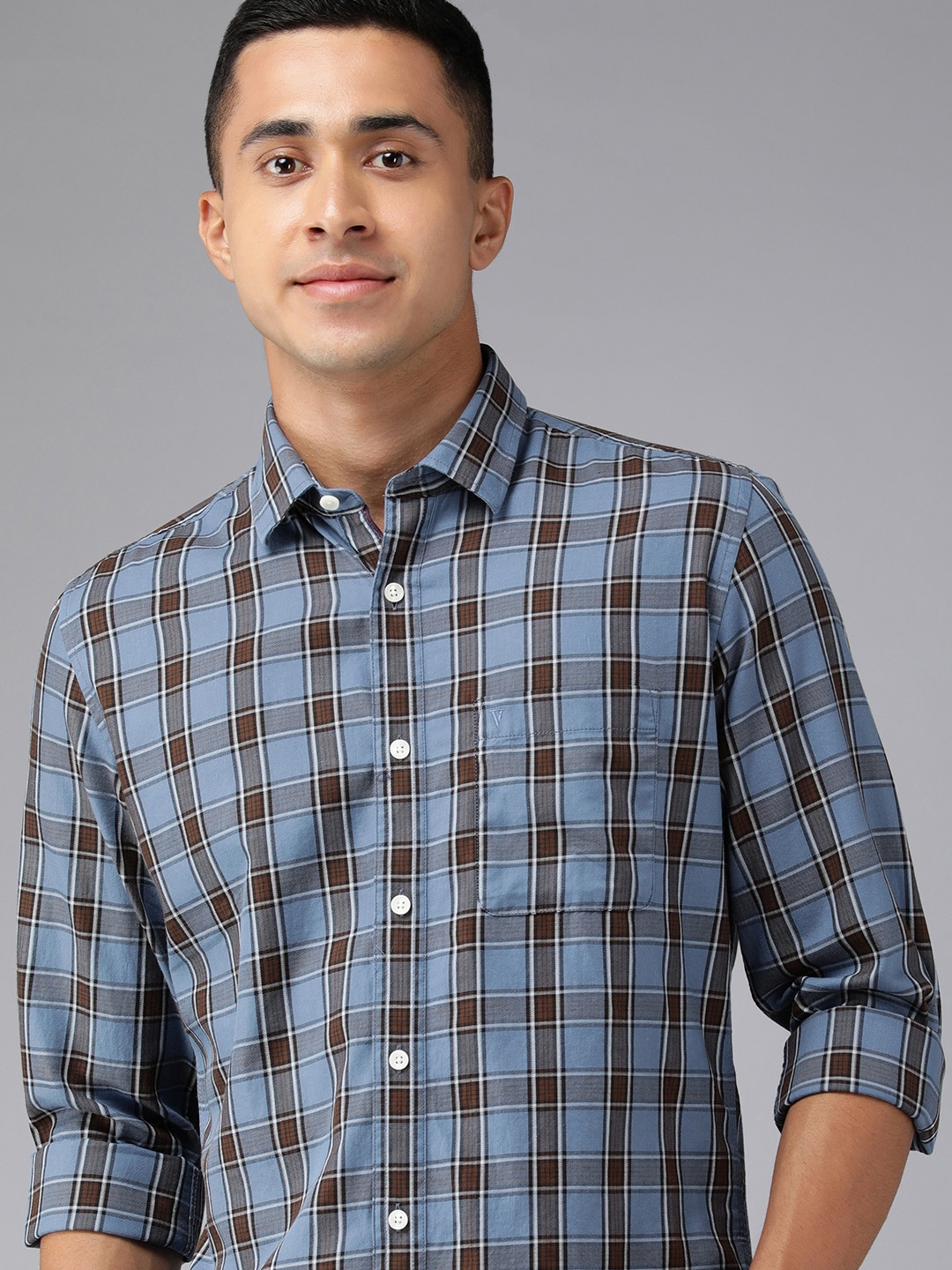 

Van Heusen Sport Men Light Blue And Brown Slim Fit Checked Pure Cotton Casual Shirt