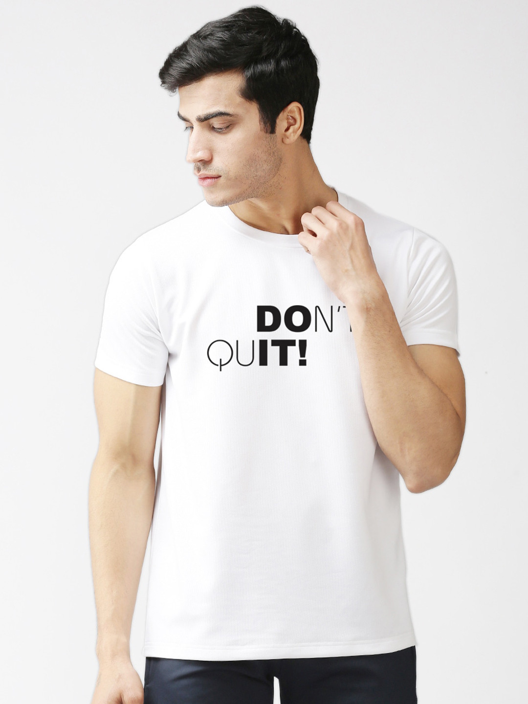 

EPPE Men White Typography Printed Dry-Fit Sports T-shirt