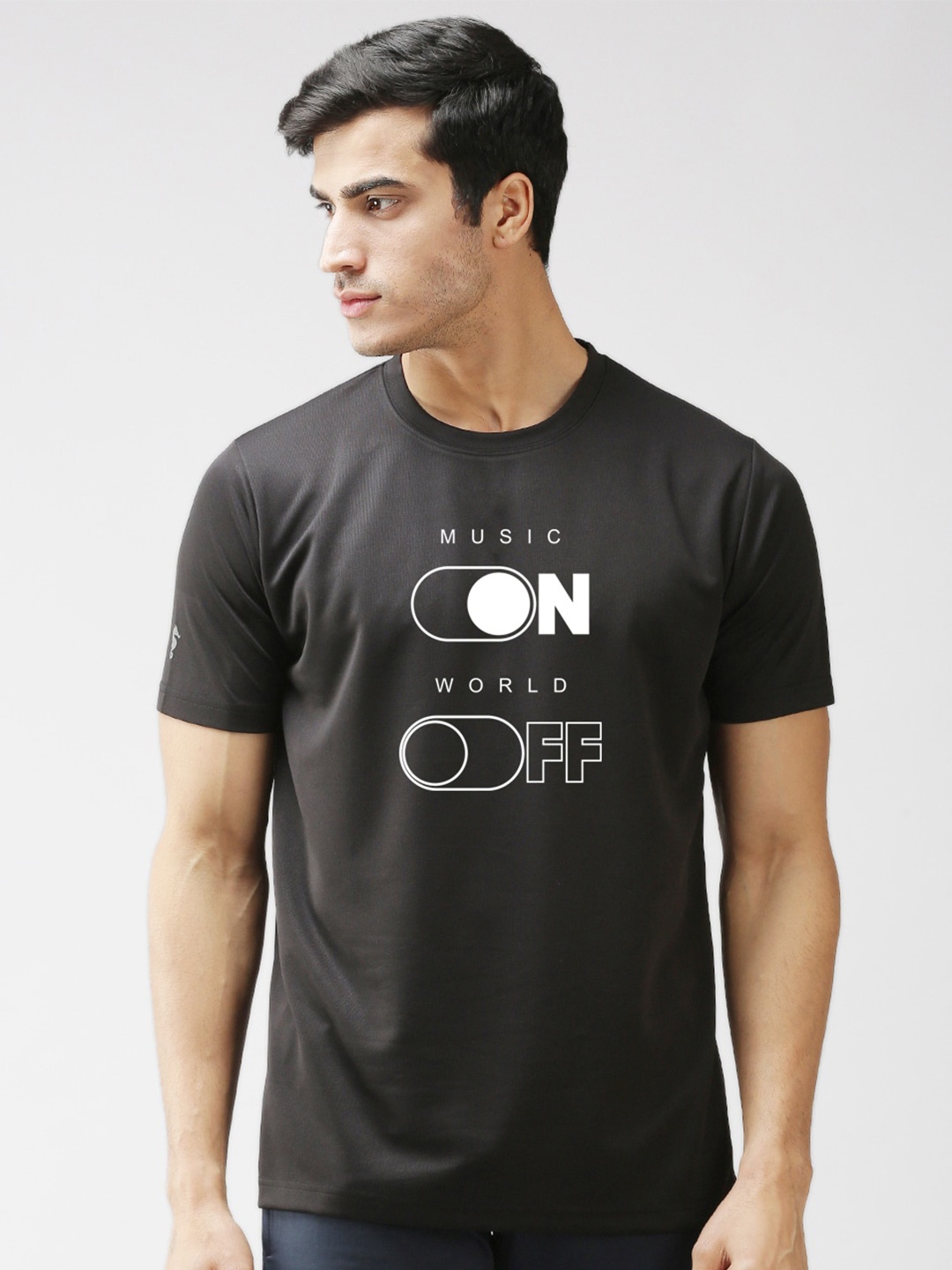 

EPPE Men Black Typography Printed Dry-Fit Sports T-shirt
