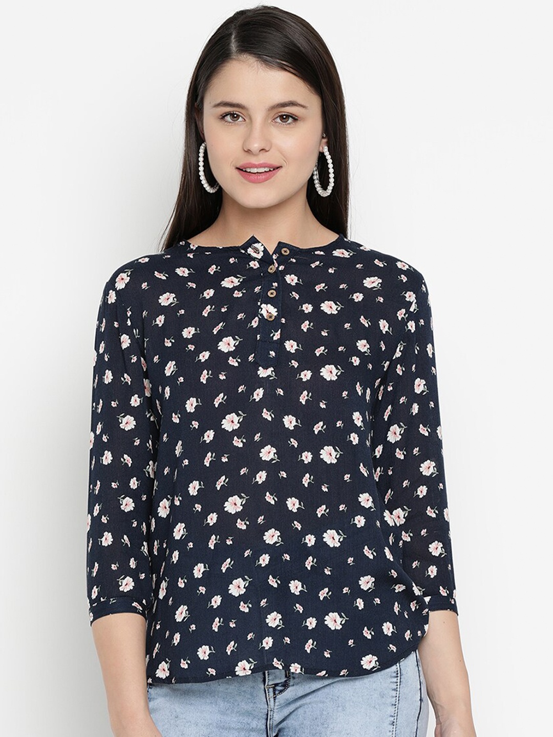 

V2 Value & Variety Blue Floral Print Top