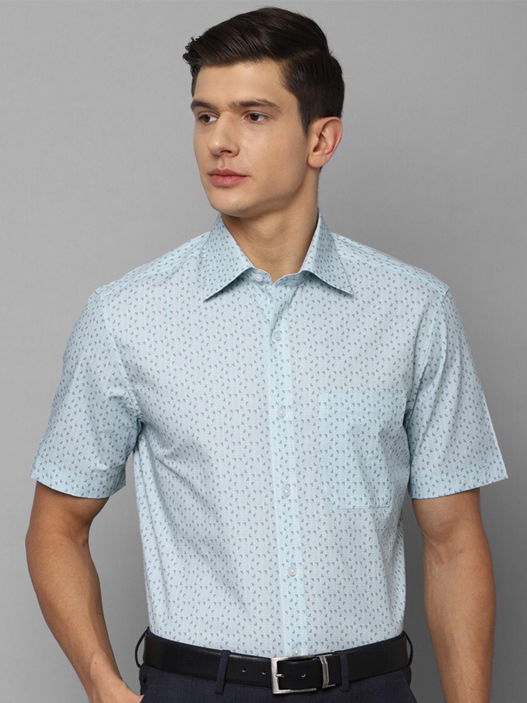 

Louis Philippe Men Blue Printed Formal Shirt