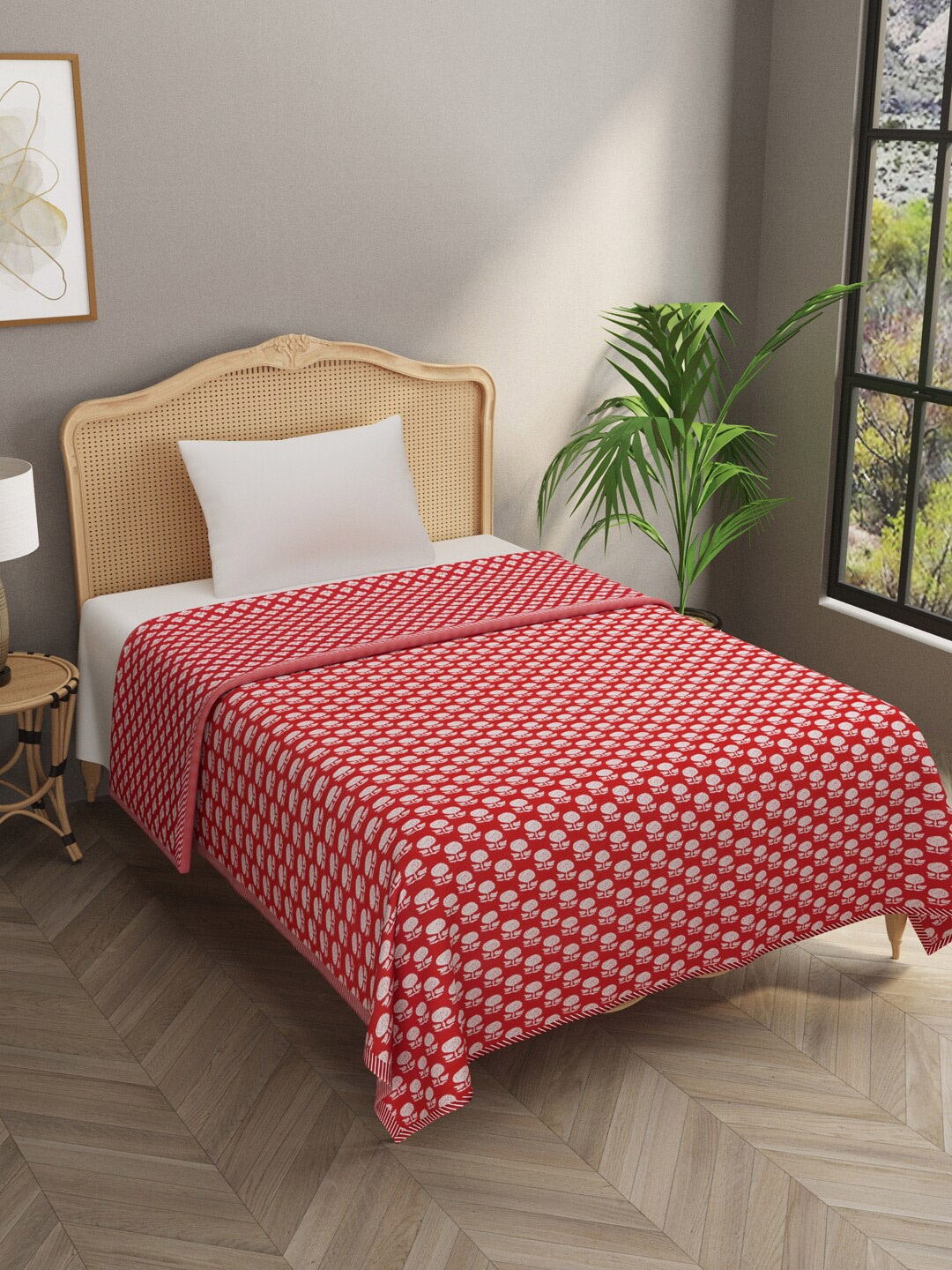 

Gulaab Jaipur Red & White Single Floral AC Room 350 GSM Bed Dohar