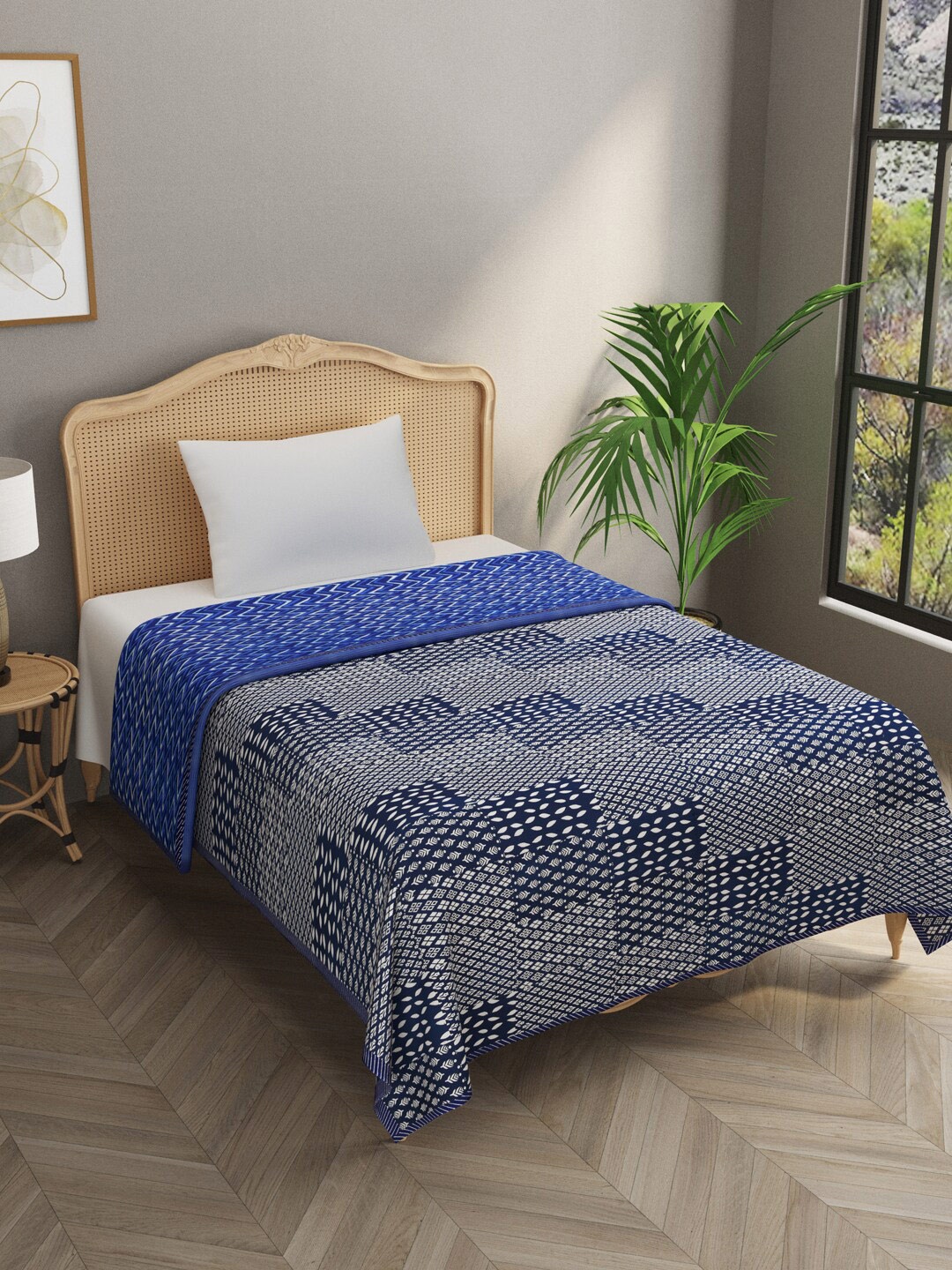 

Gulaab Jaipur Blue & White Geometric AC Room 350 GSM Single Bed Dohar