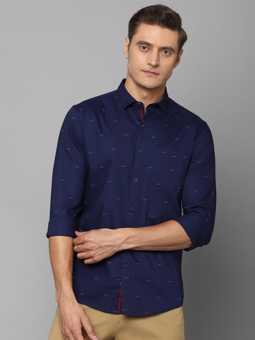 

Louis Philippe Sport Men Navy Blue Slim Fit Printed Casual Shirt