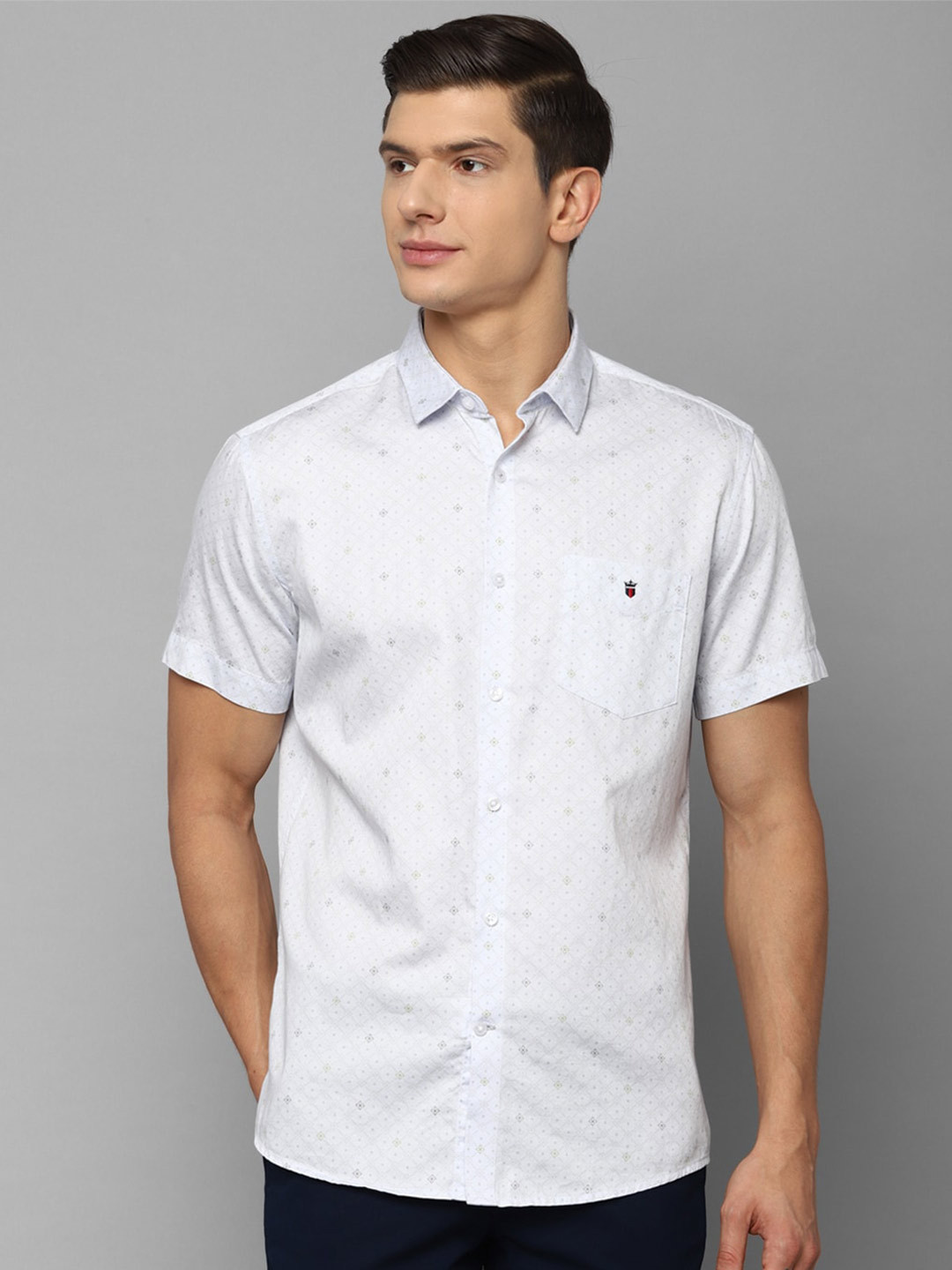 

Louis Philippe Sport Men's White Slim Fit Printed Casual Shirt
