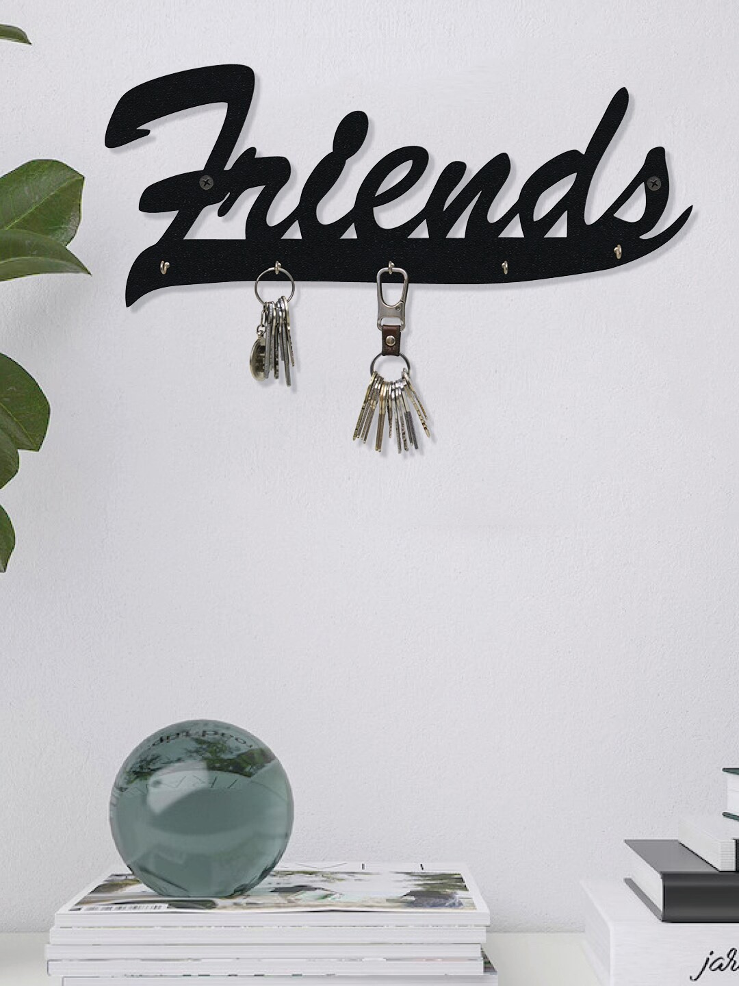 

RANDOM Set of 2 Black Friends Wall Hanging Key Holder