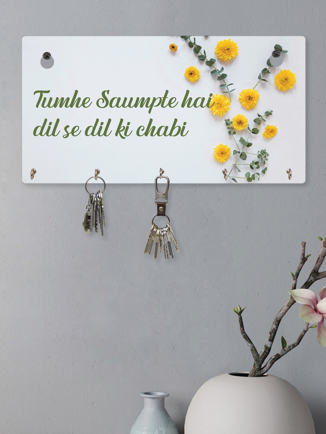 

RANDOM White & Green Printed Love Quotes Wall Hanging Key Holder
