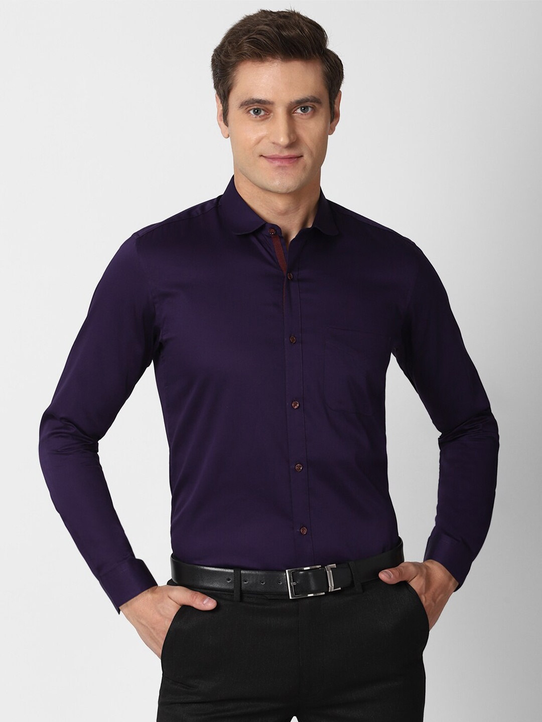 

Peter England Men Navy Blue Formal Shirt
