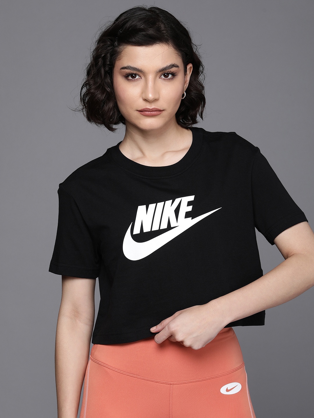 

Nike Women Black & White Brand Logo Printed Pure Cotton Loose T-shirt
