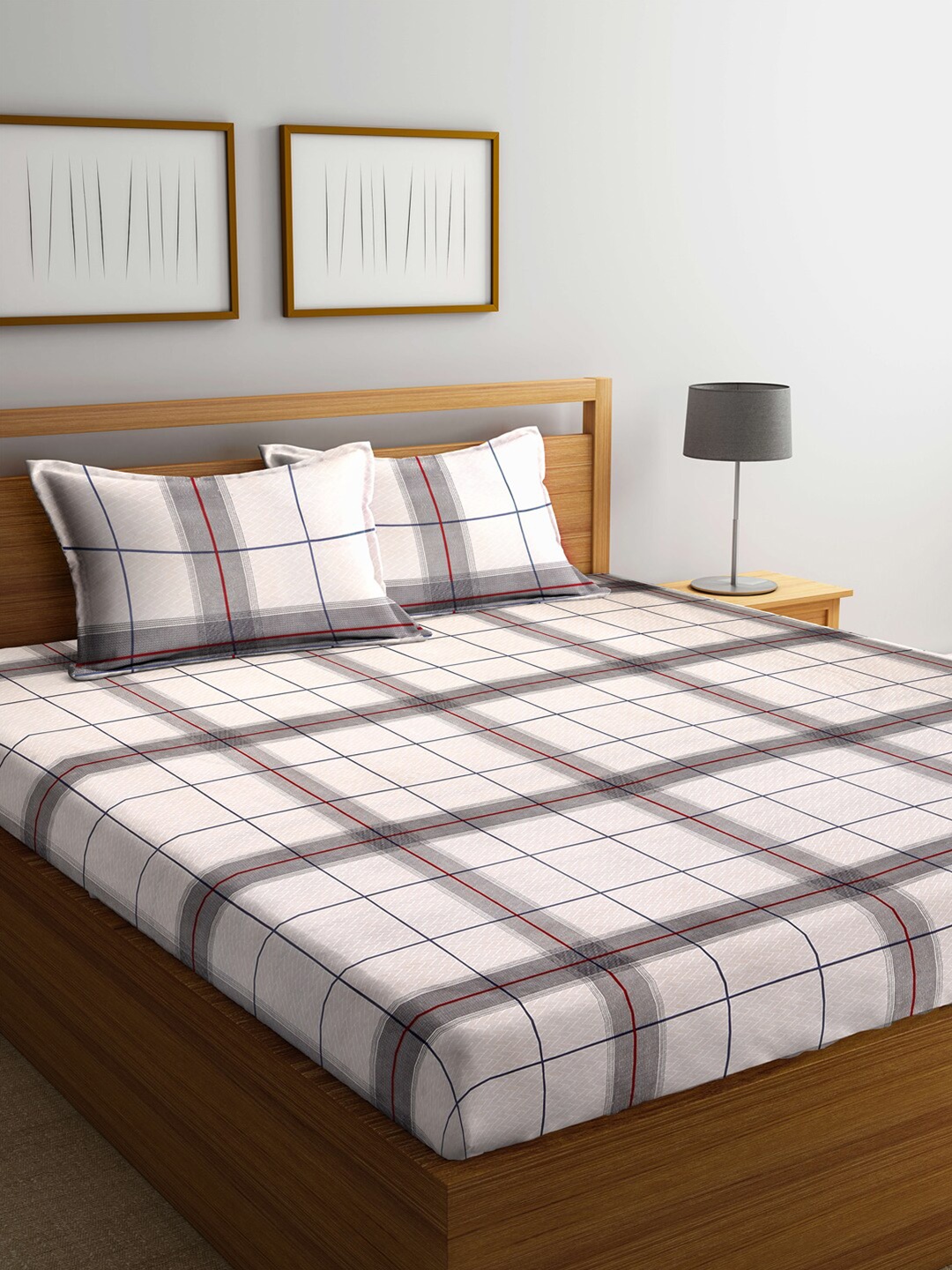 

KLOTTHE Multicoloured Geometric 300 TC King Bedsheet with 2 Pillow Covers, Multi