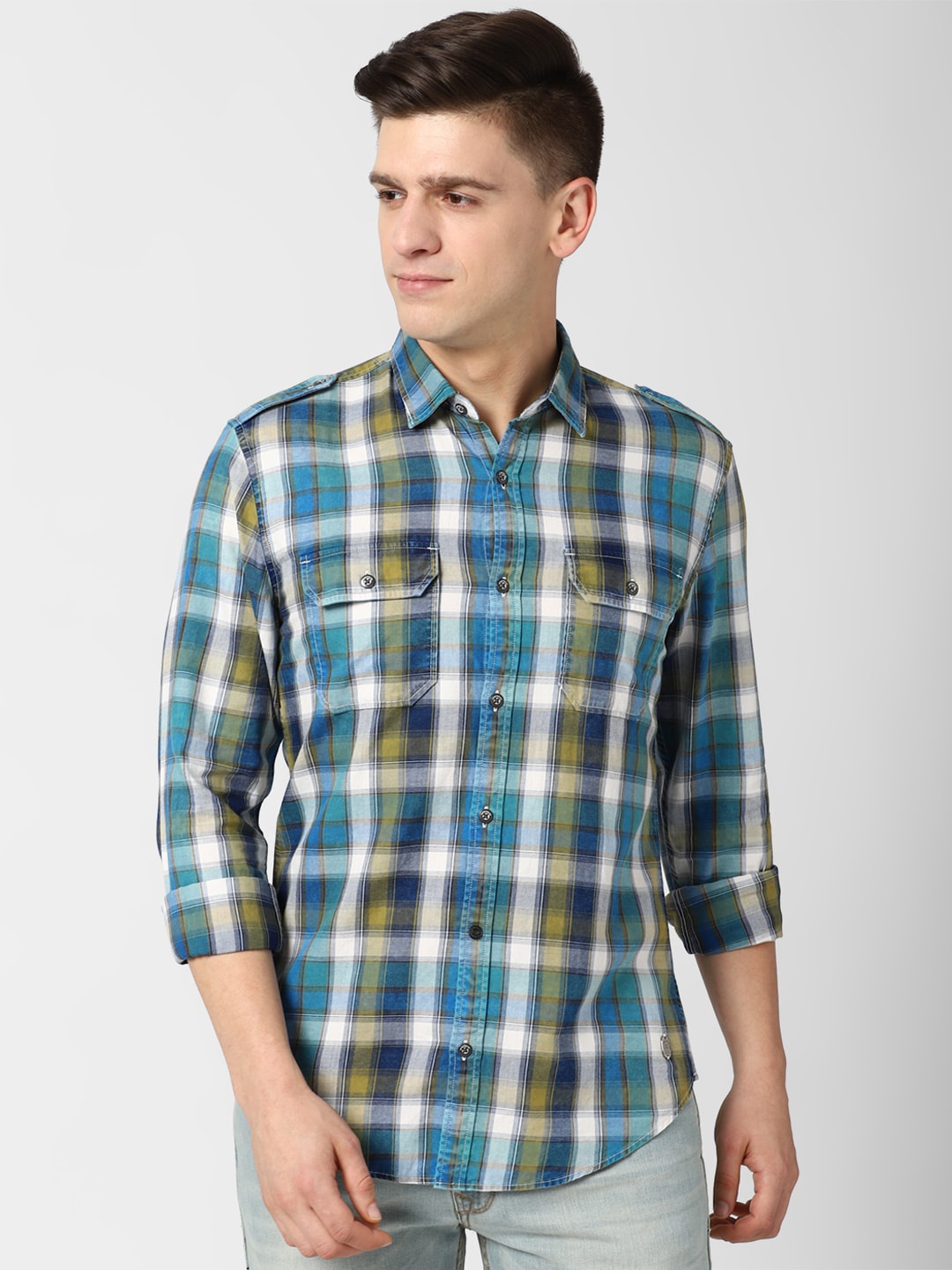 

Peter England Casuals Men Blue Slim Fit Checked Casual Shirt