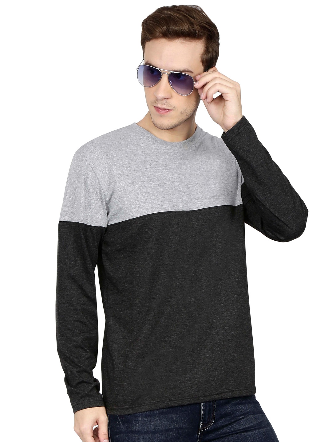 

Fleximaa Men Grey & Charcoal Colourblocked Cotton T-shirt