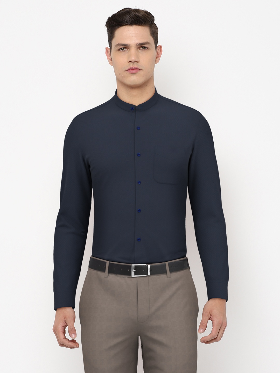 

Peter England Elite Men Navy Blue Cotton Formal Shirt